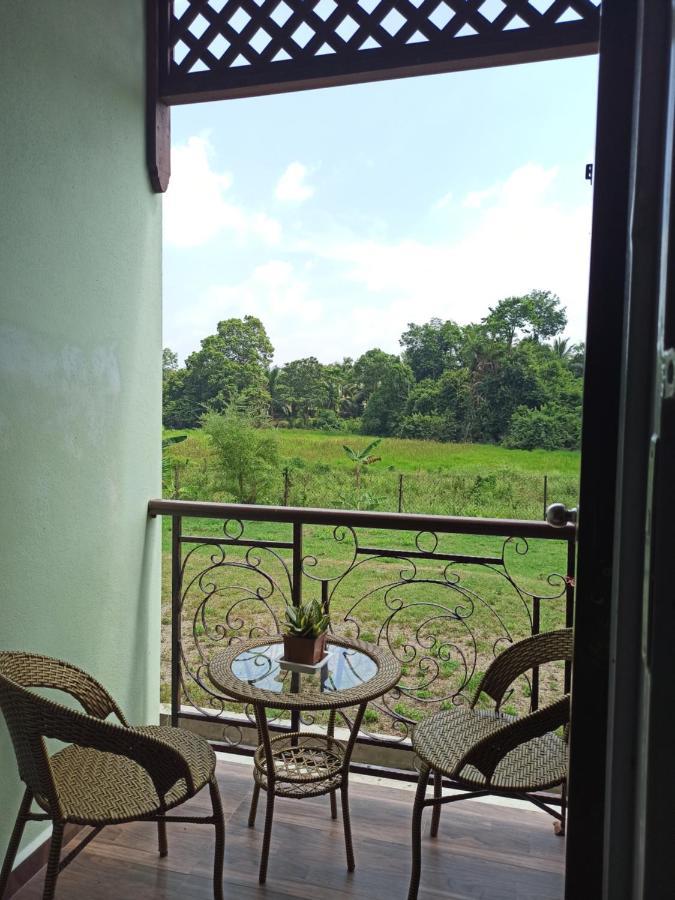 Darney'S Homestay Kg Bangau Tanjung Темерлох Экстерьер фото